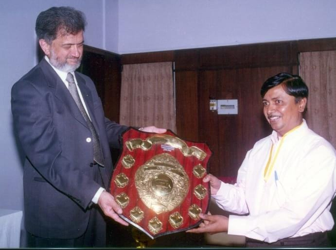 WhatsApp Image 2024-10-28 at 21.18.01